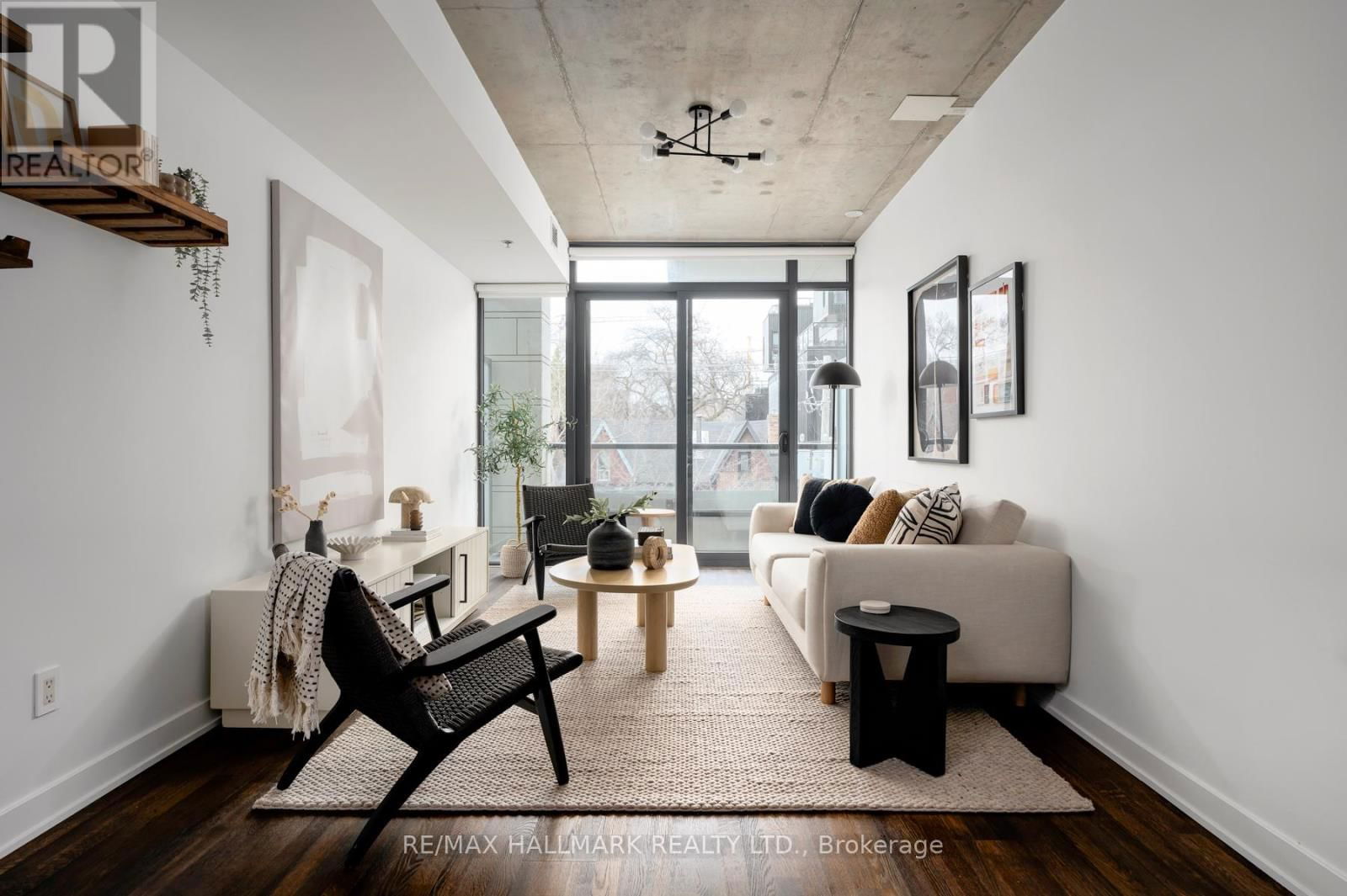 317 - 8 DOVERCOURT ROAD Image 13