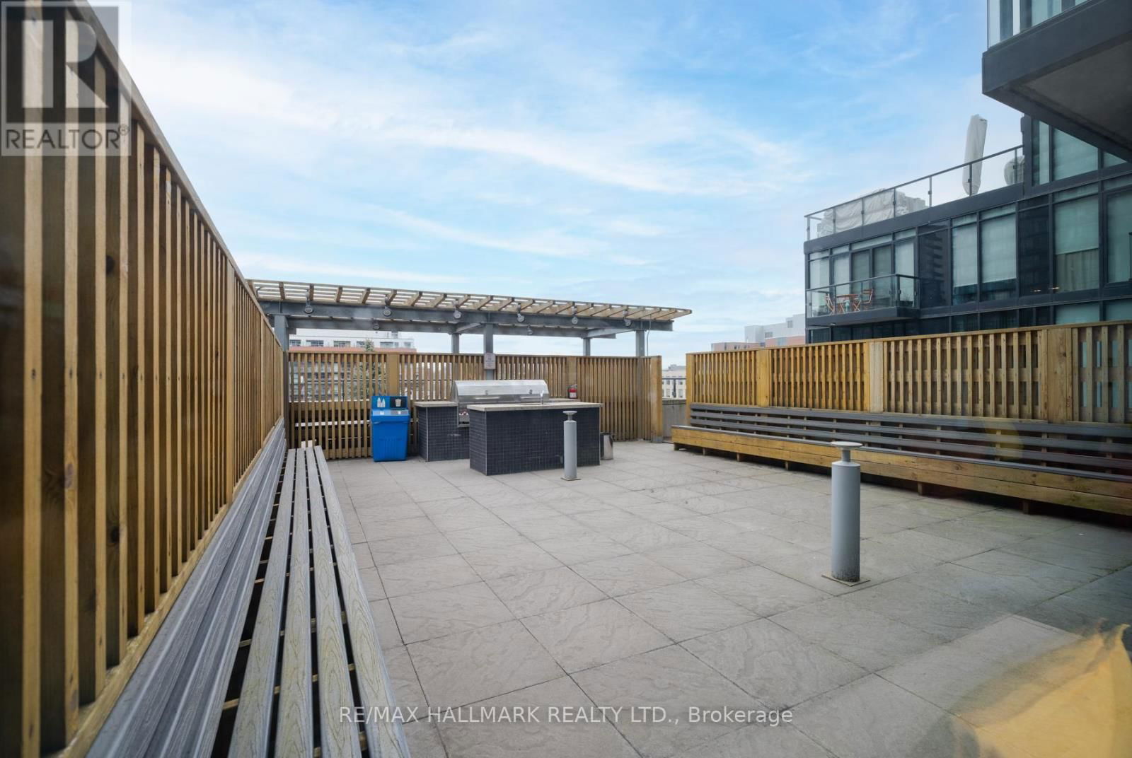 317 - 8 DOVERCOURT ROAD Image 31