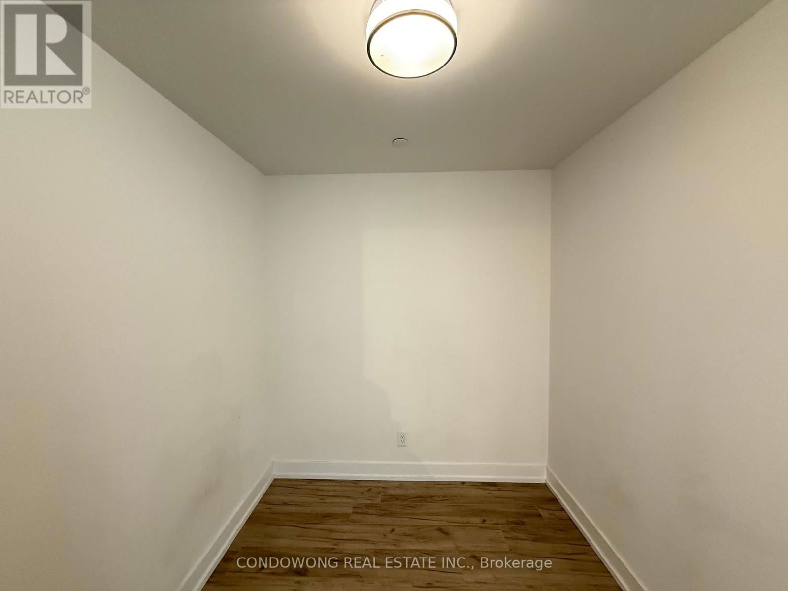 1729 - 25 ADRA GRADO WAY Image 12