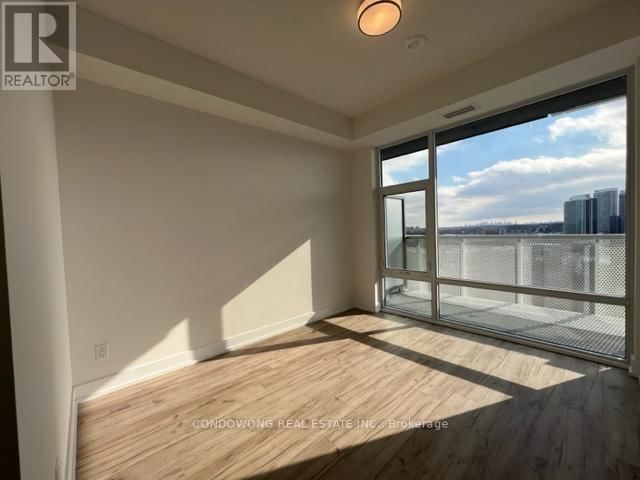 1729 - 25 ADRA GRADO WAY Image 4