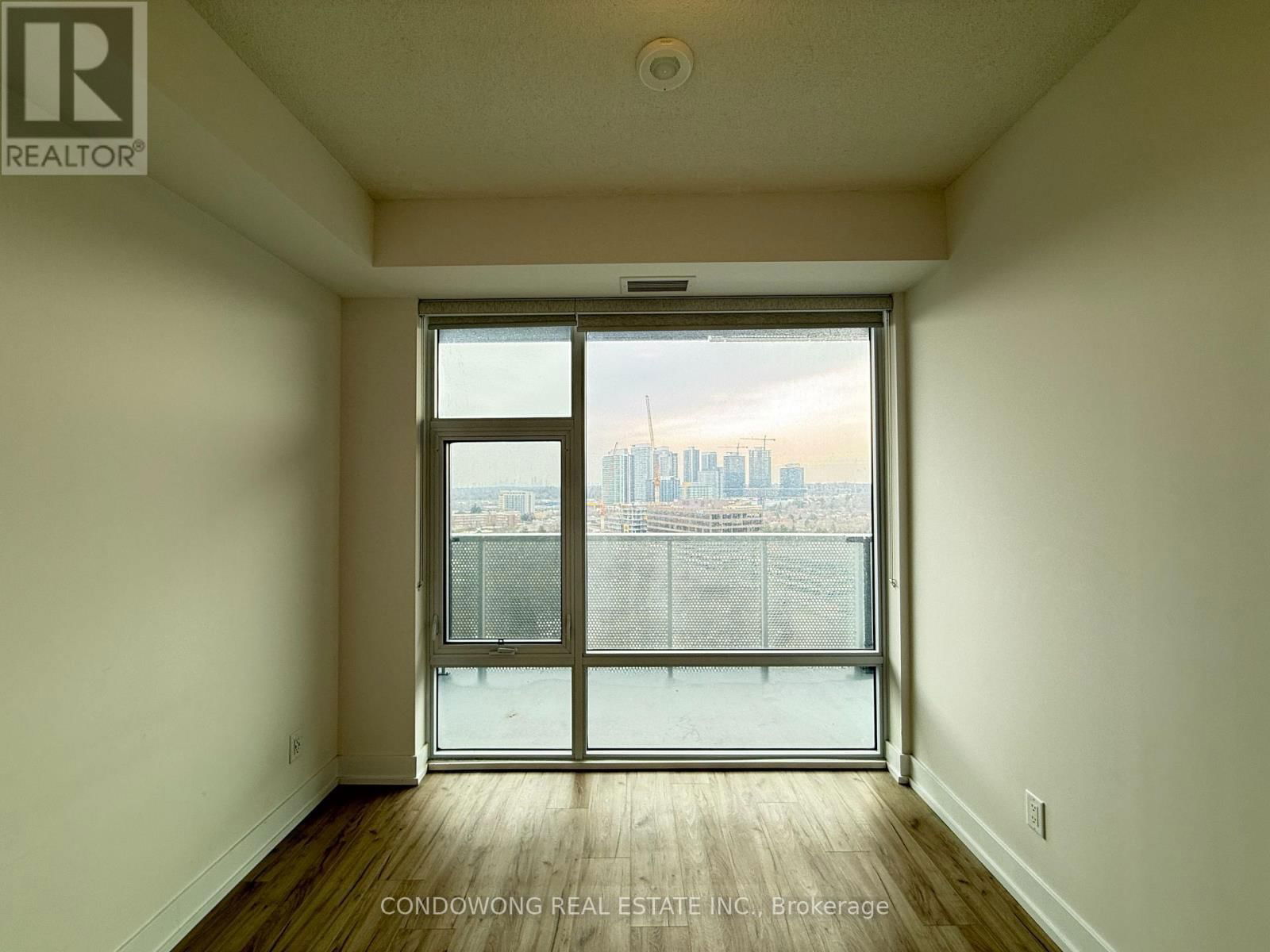 1729 - 25 ADRA GRADO WAY Image 7