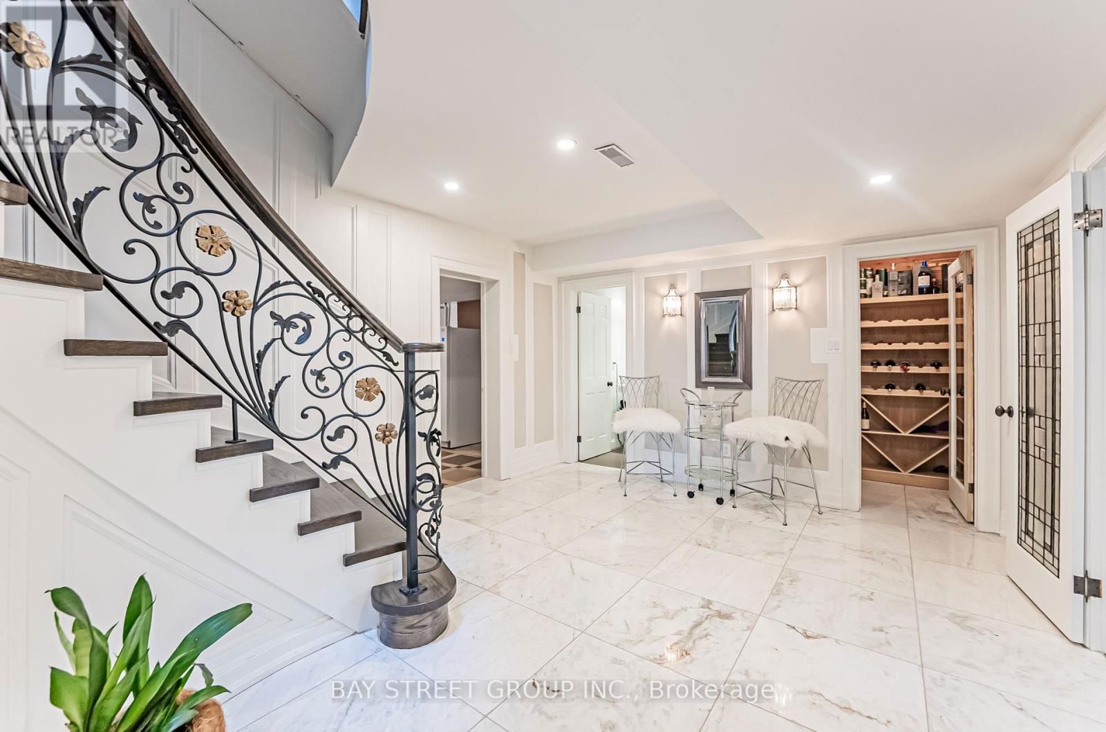 6 PENWOOD CRESCENT Image 33