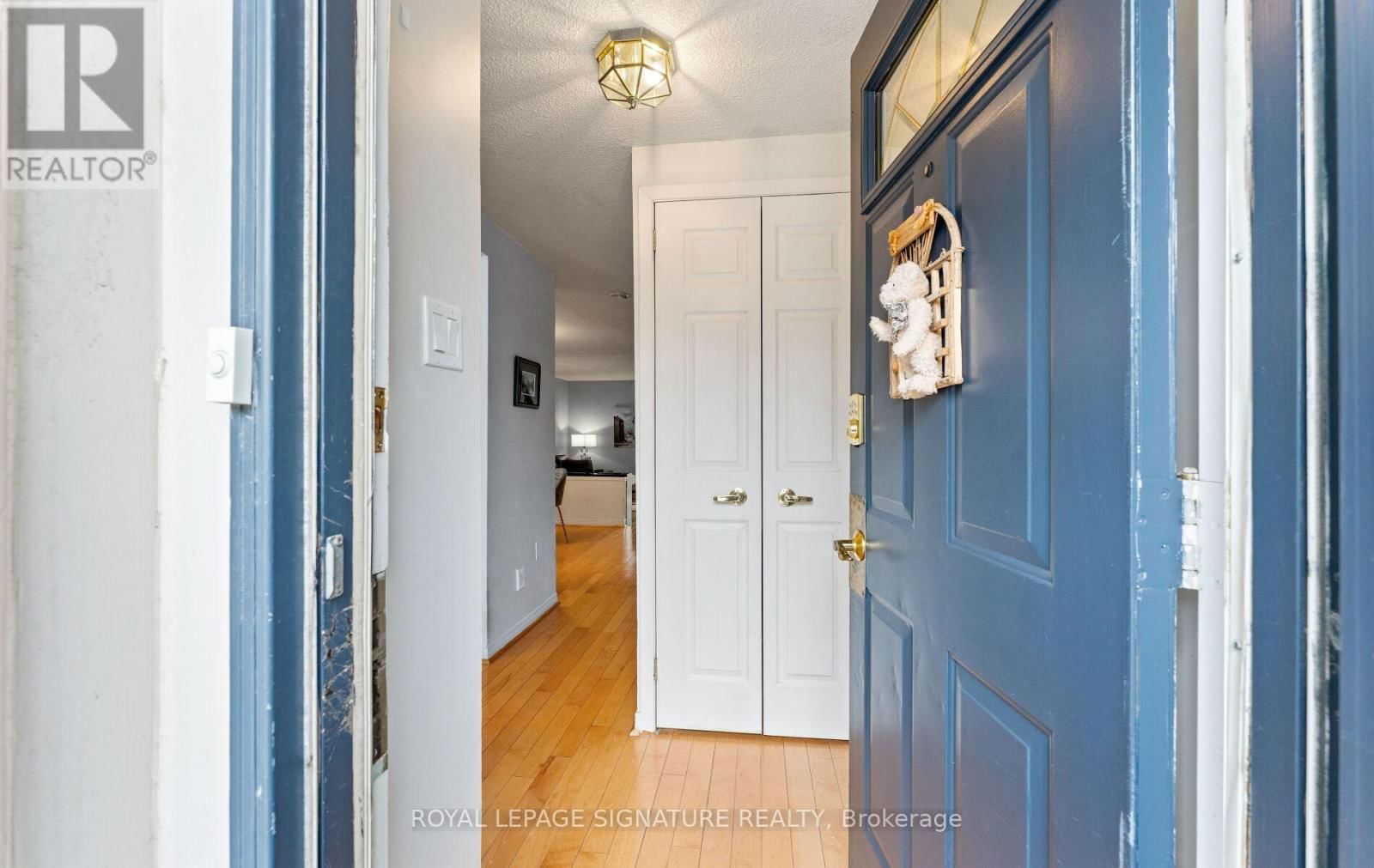 74 DUTCH MYRTLE WAY Image 3