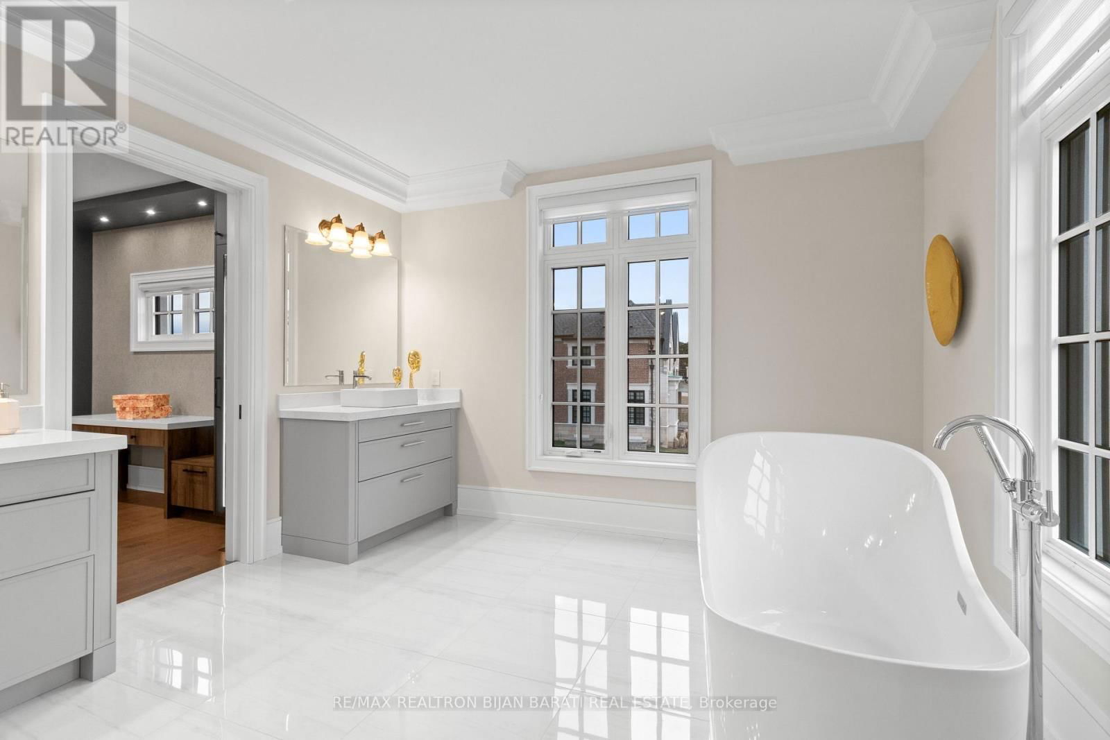 29 BALLYCONNOR COURT Image 30
