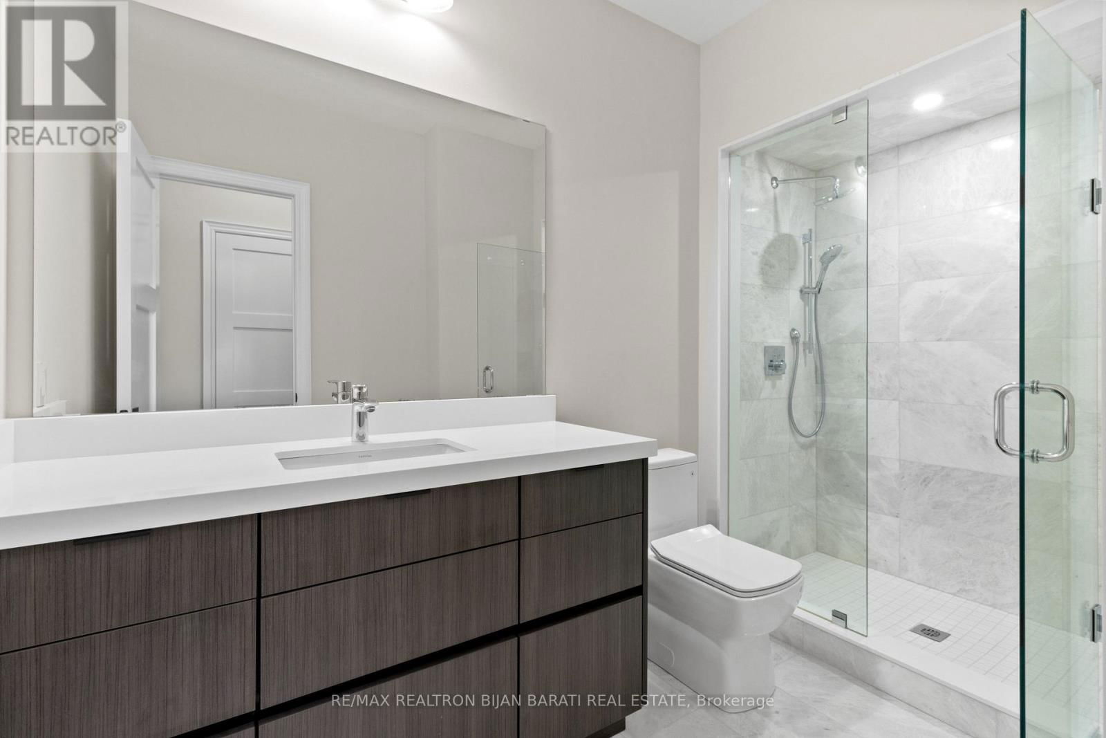 29 BALLYCONNOR COURT Image 42