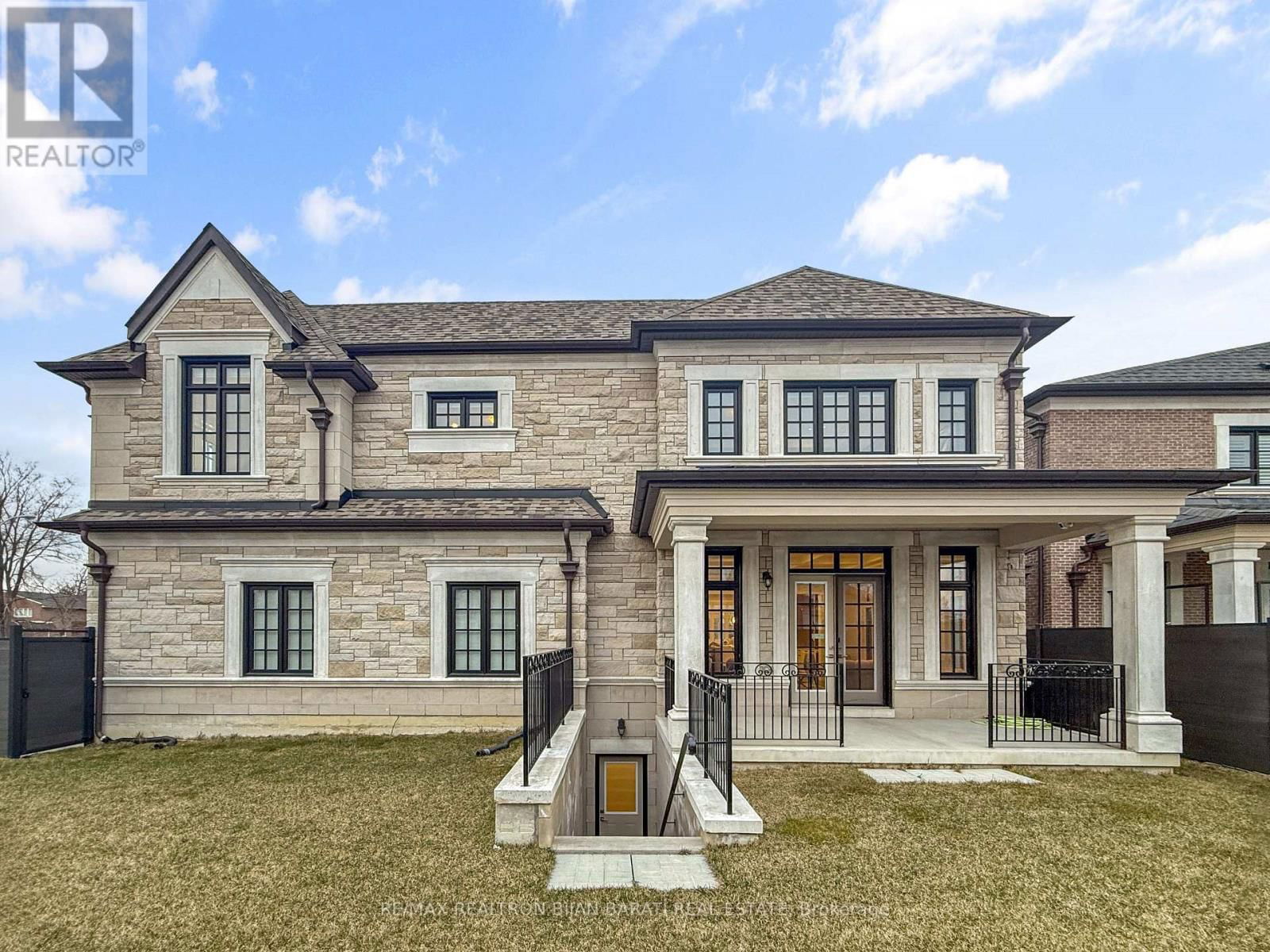 29 BALLYCONNOR COURT Image 49