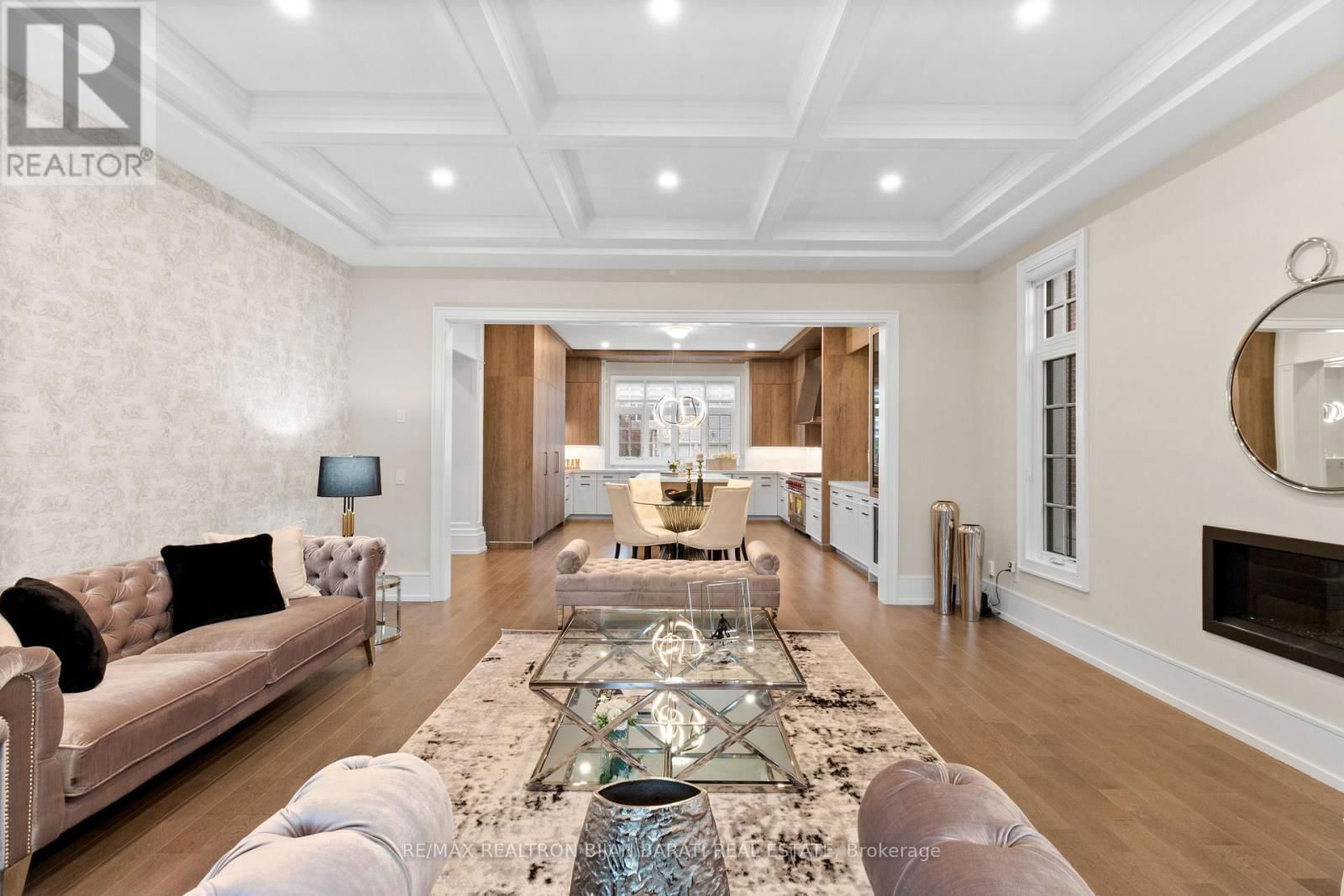 29 BALLYCONNOR COURT Image 8