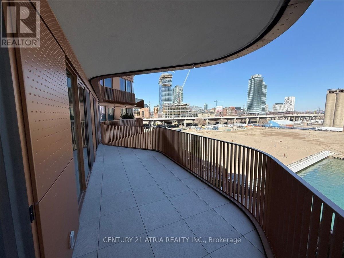 501 - 155 MERCHANTS' WHARF Image 26