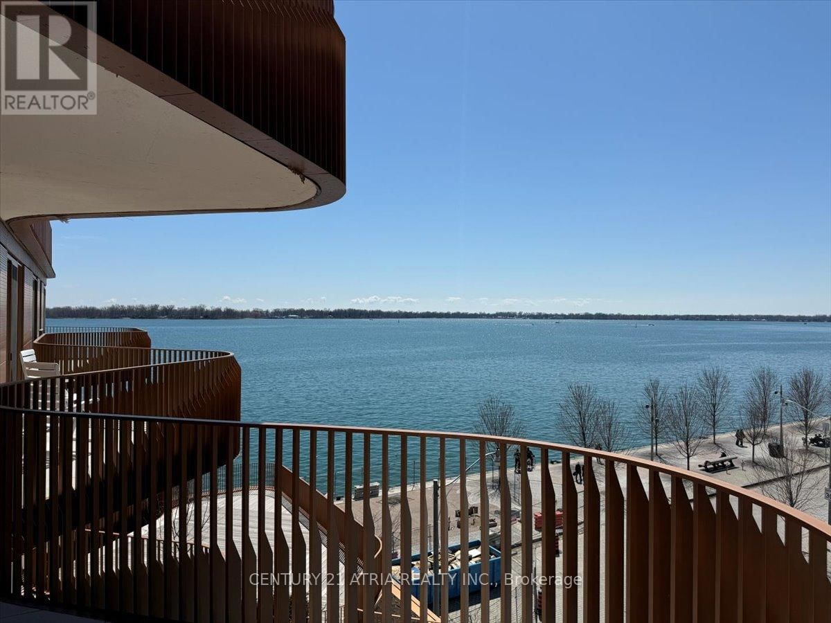 414 - 155 MERCHANTS' WHARF Image 2