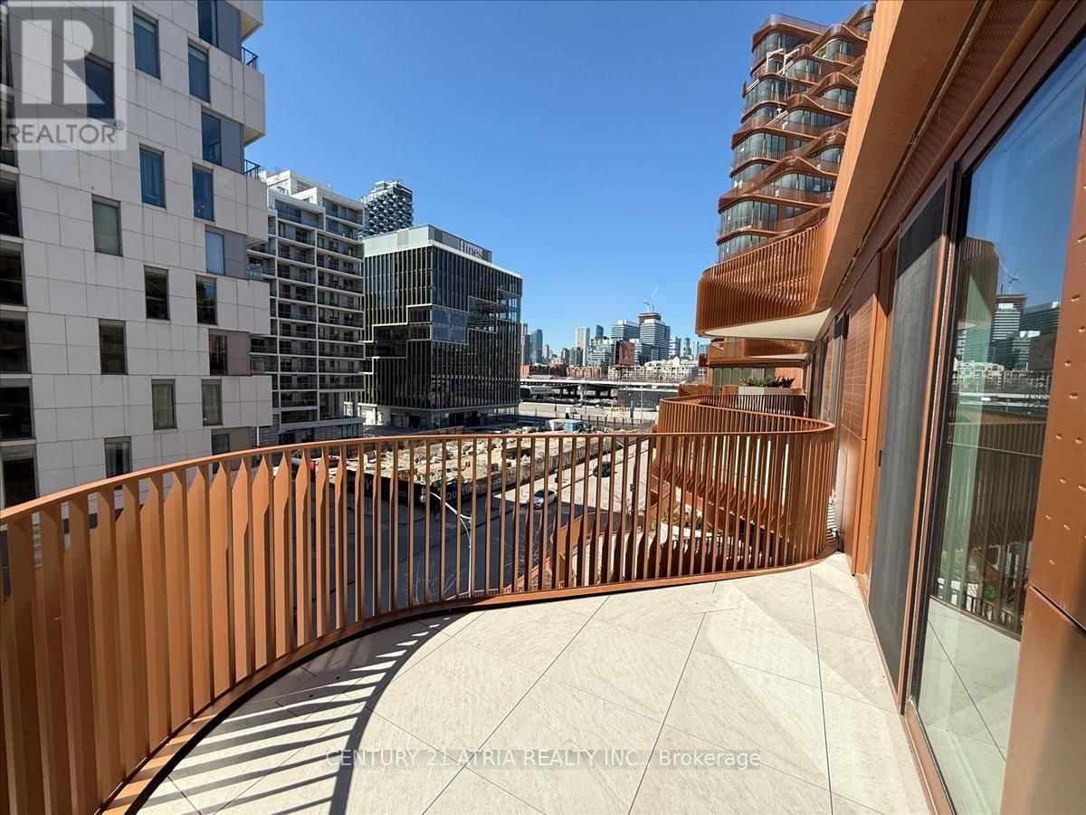414 - 155 MERCHANTS' WHARF Image 21