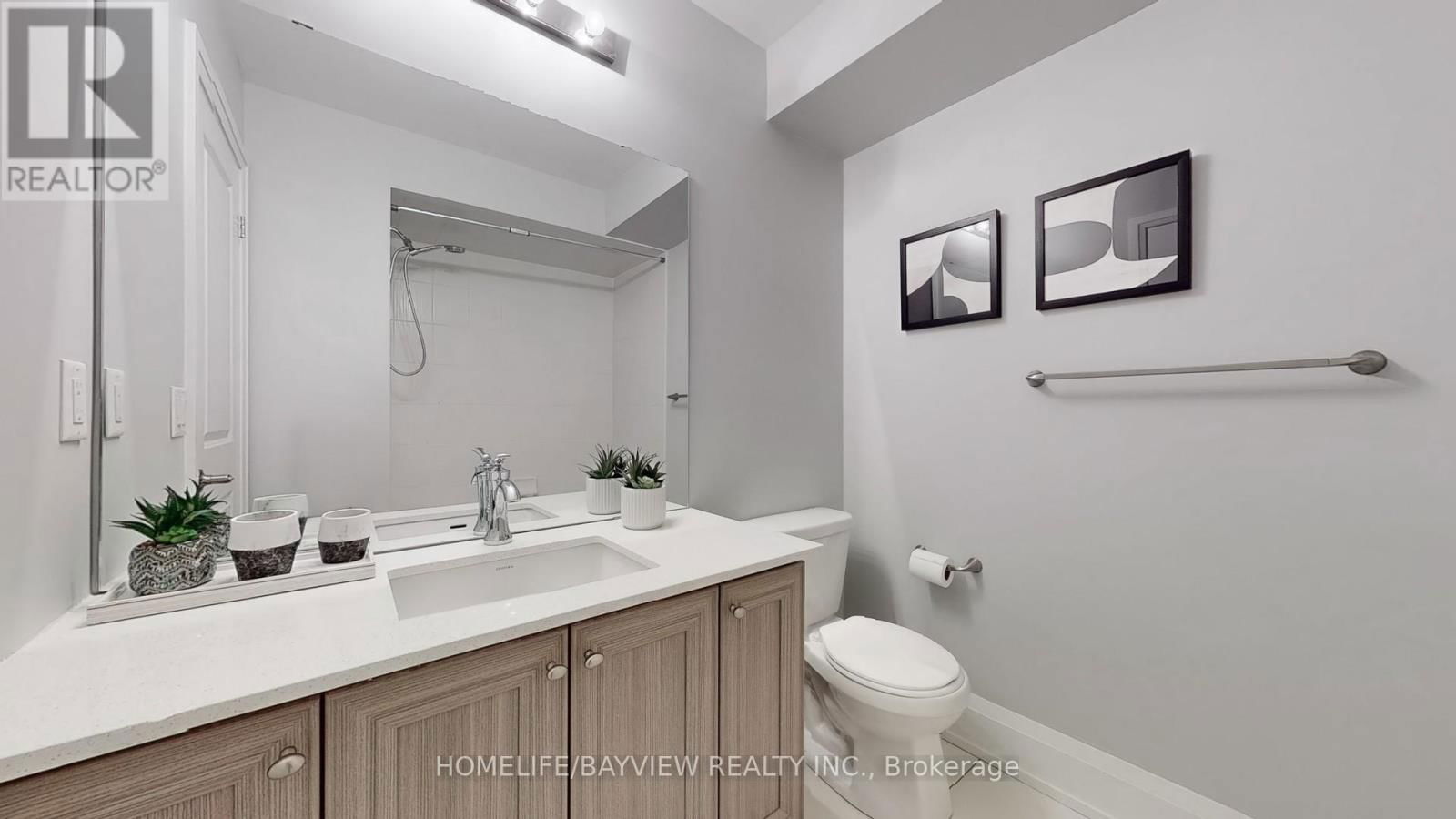 242B FINCH AVENUE EAST Image 25