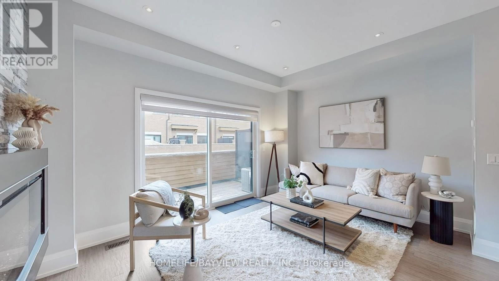 242B FINCH AVENUE EAST Image 3