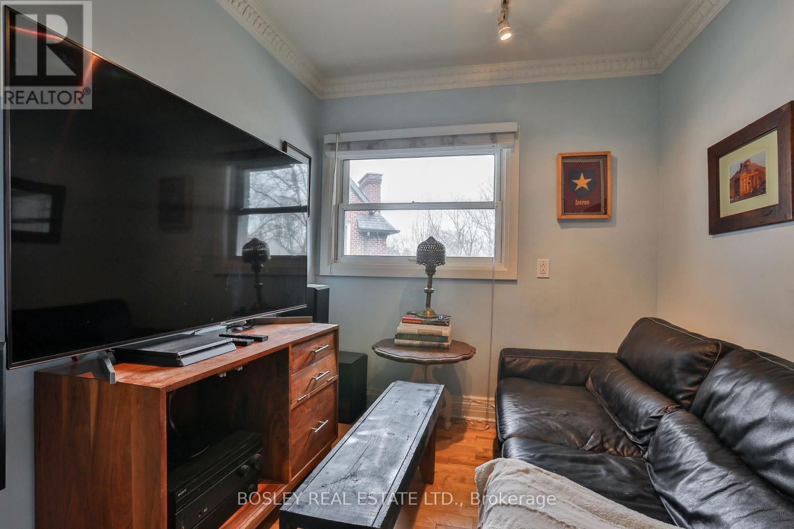 198A MOORE AVENUE Image 23
