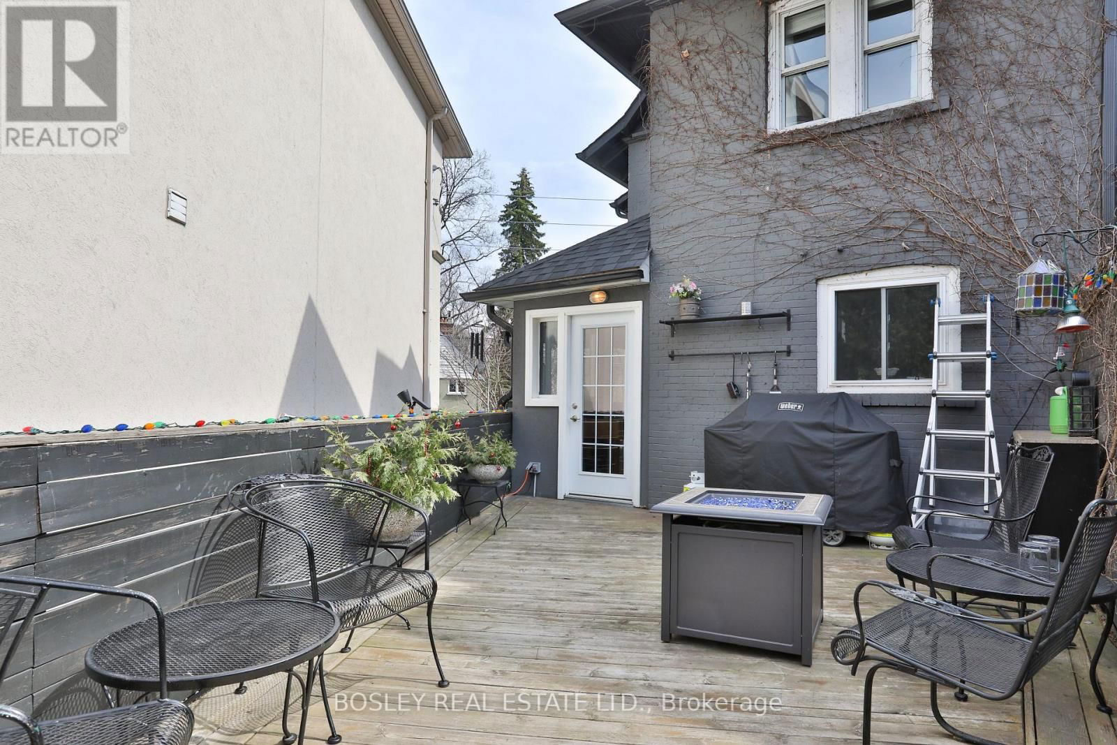 198A MOORE AVENUE Image 32