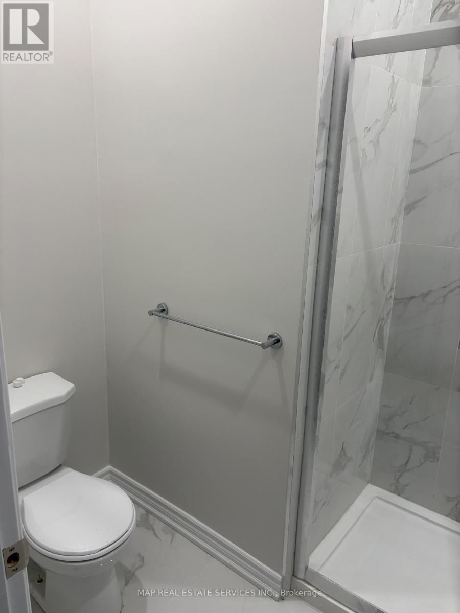 25 HOWARD STREET Image 7
