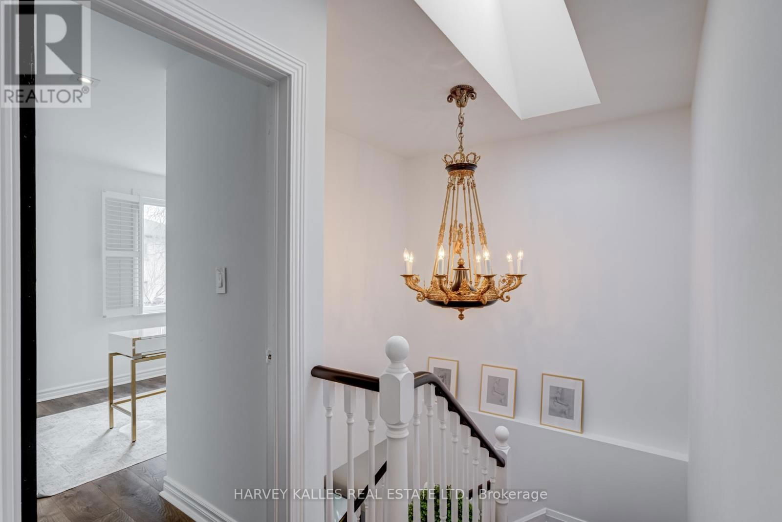 213 BROOKE AVENUE Image 18