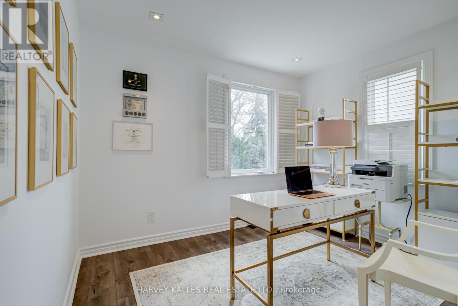 213 BROOKE AVENUE Image 25