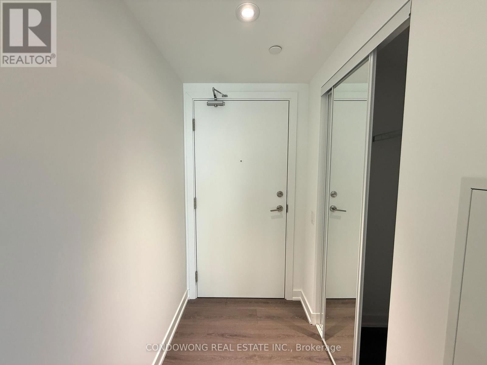 3309 - 8 WELLESLEY STREET WEST Image 6
