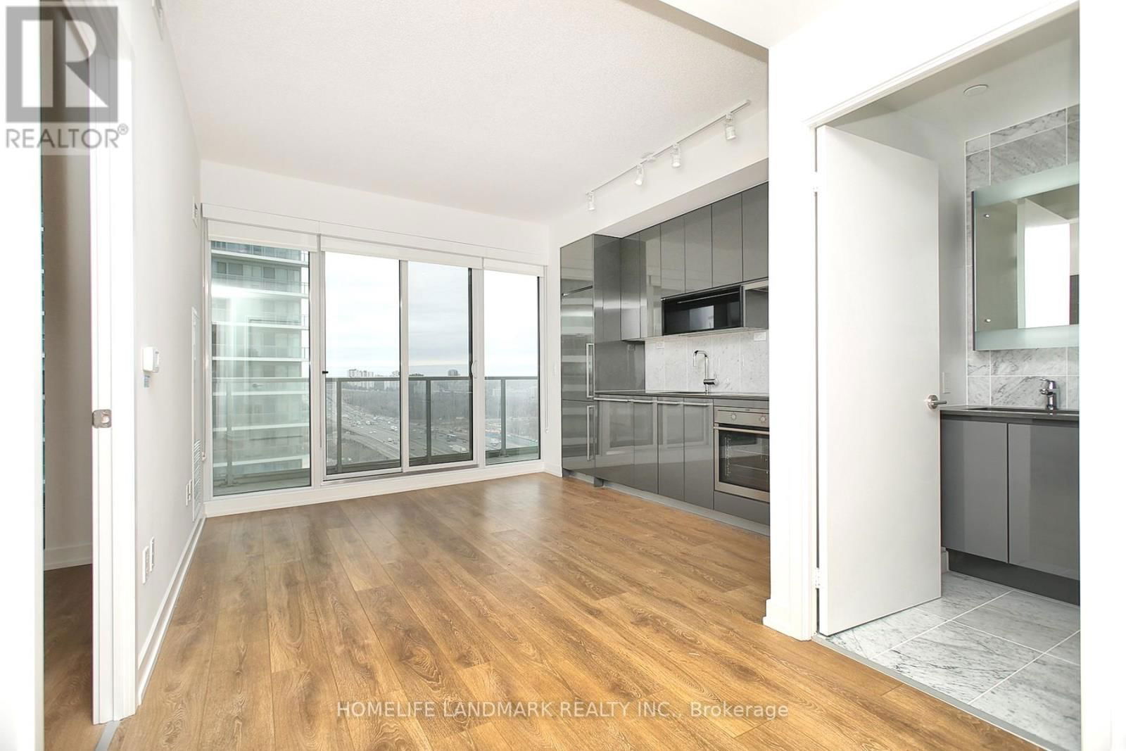 1707 - 115 MCMAHON DRIVE Image 3