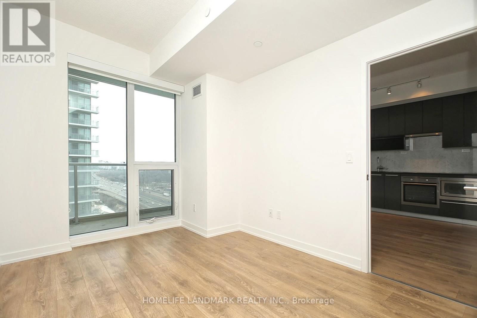 1707 - 115 MCMAHON DRIVE Image 9