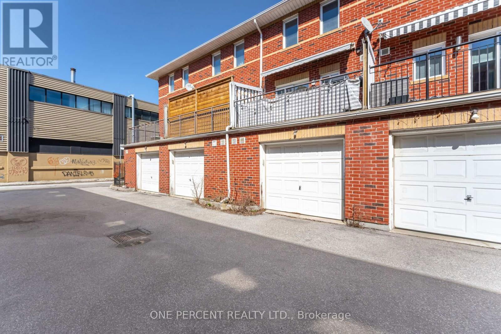 252B BERKELEY STREET Image 37