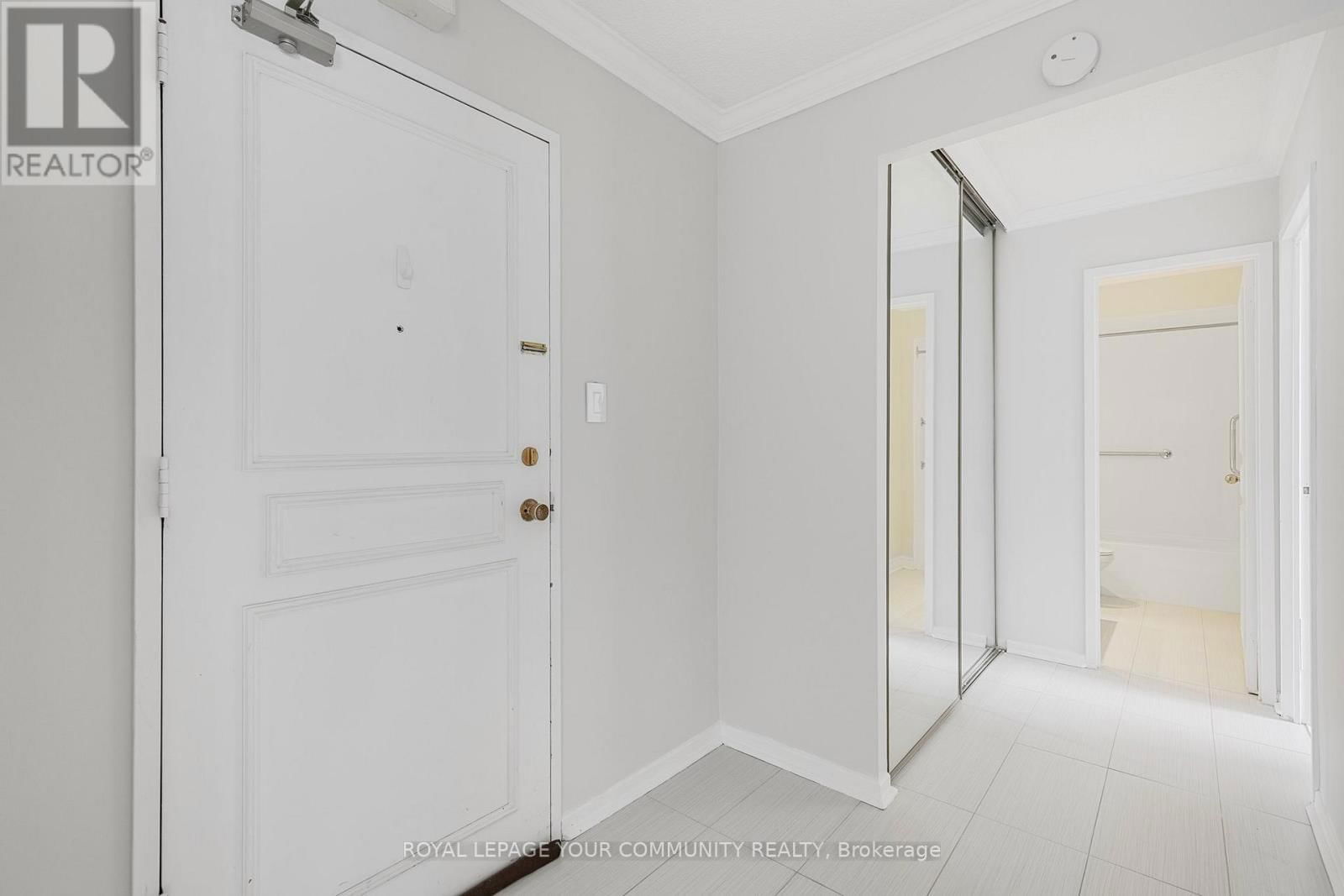 1402 - 10 MUIRHEAD ROAD Image 3