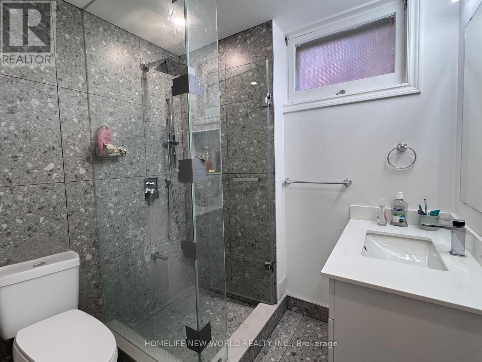 47 WARLOCK CRESCENT Image 10