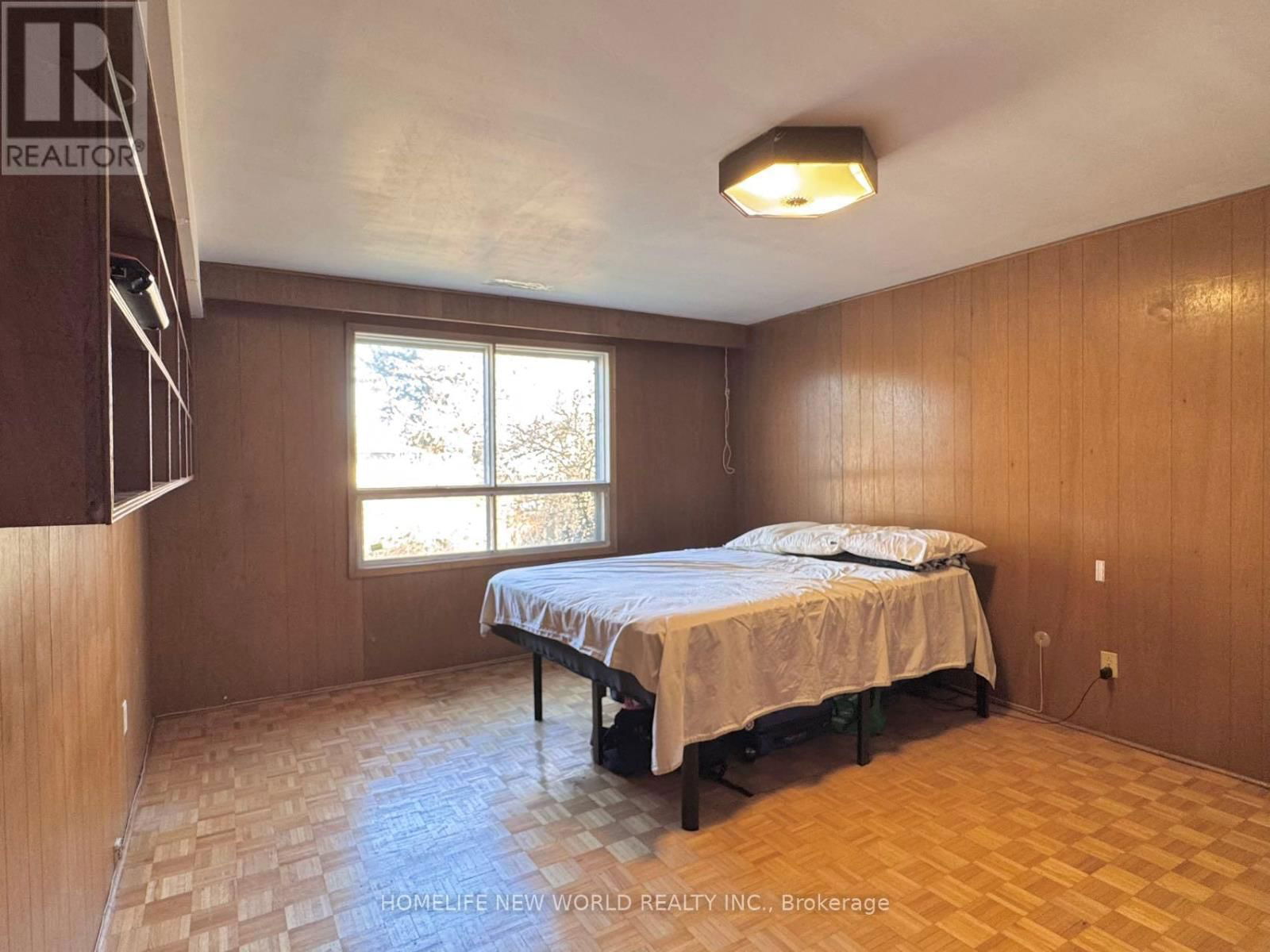 47 WARLOCK CRESCENT Image 16