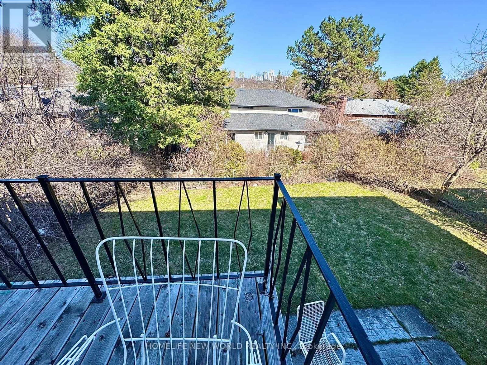 47 WARLOCK CRESCENT Image 6