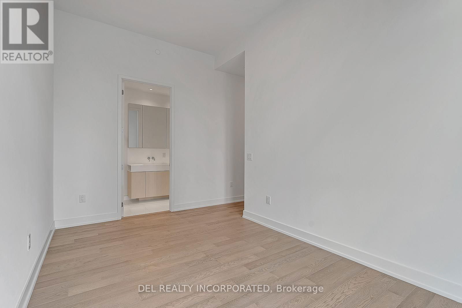 4402 - 15 LOWER JARVIS STREET Image 28