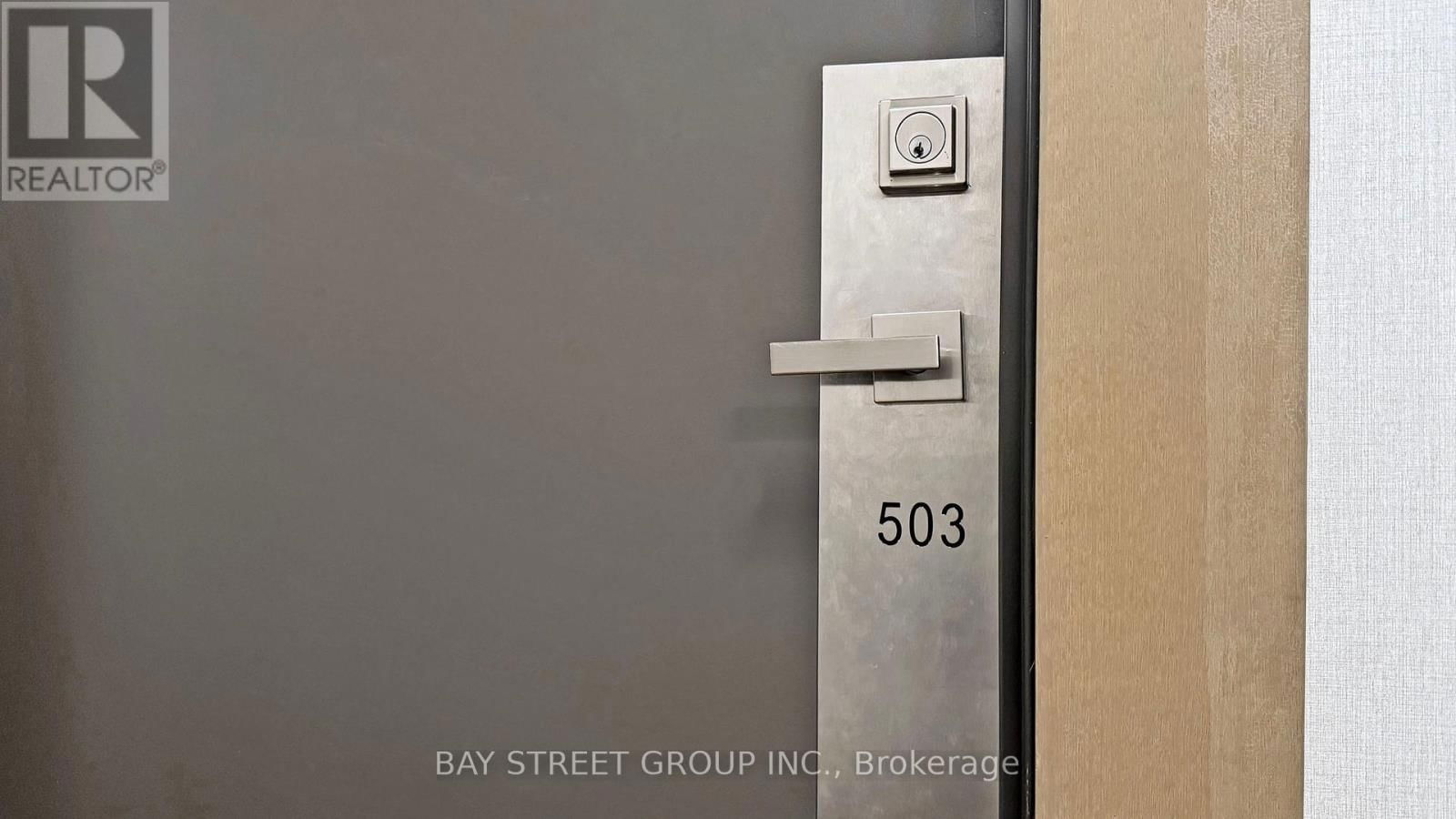 503 - 180 FAIRVIEW MALL DRIVE Image 33
