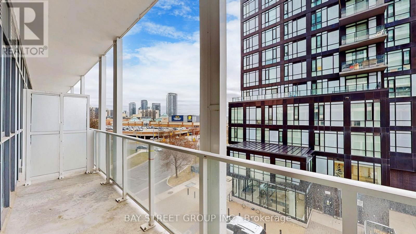 503 - 180 FAIRVIEW MALL DRIVE Image 34