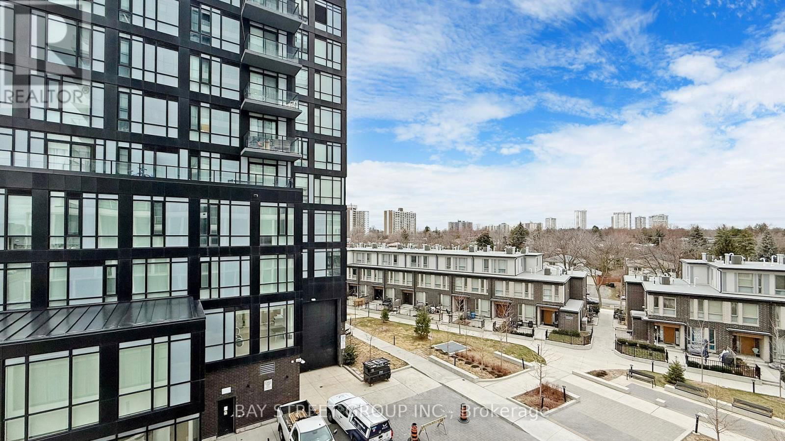 503 - 180 FAIRVIEW MALL DRIVE Image 35