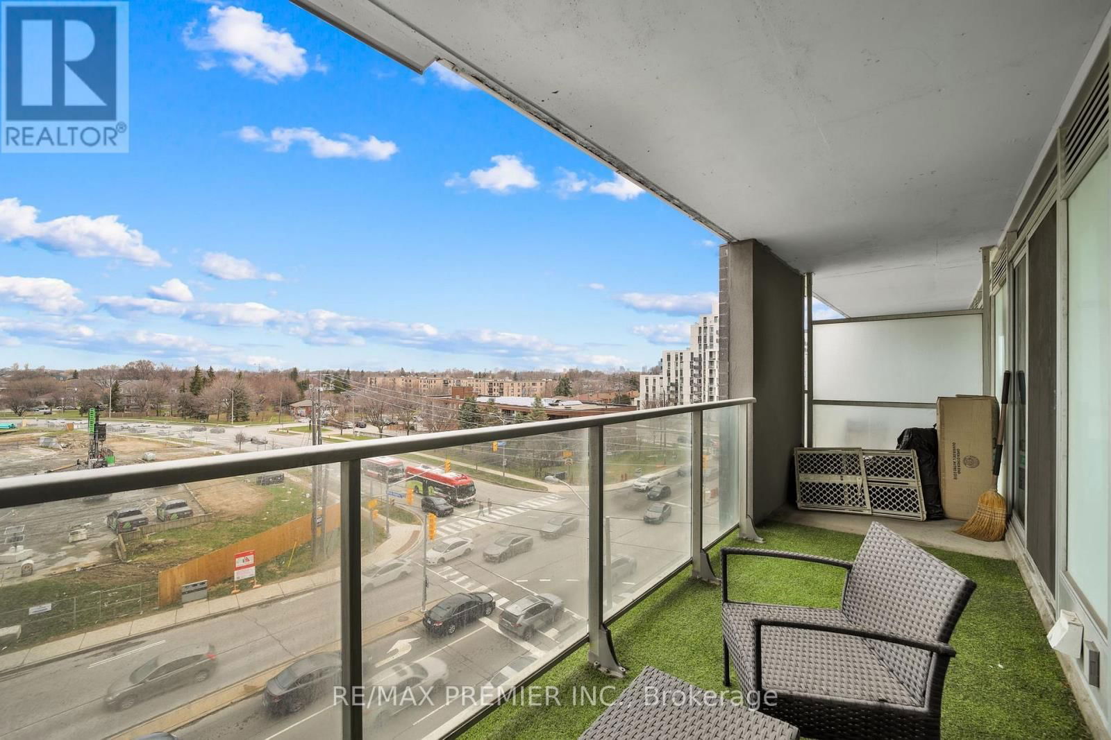513 - 555 WILSON AVENUE Image 12