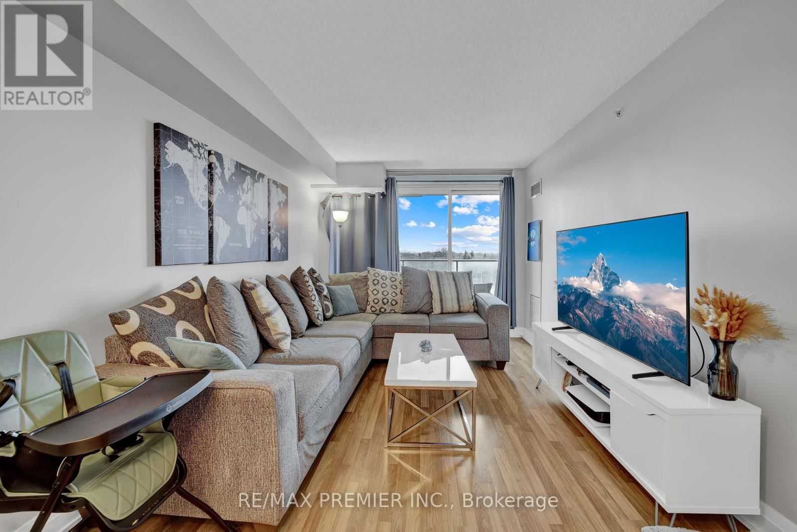 513 - 555 WILSON AVENUE Image 7