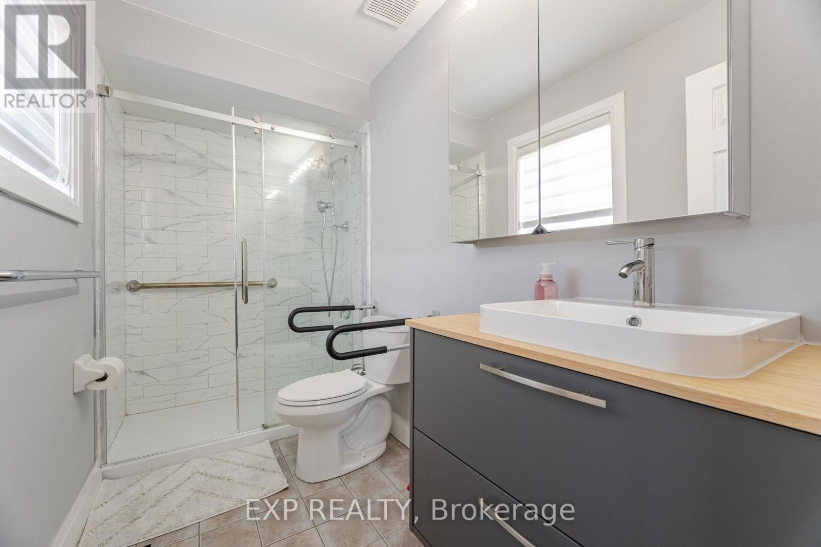 10 SETON PARK ROAD Image 36