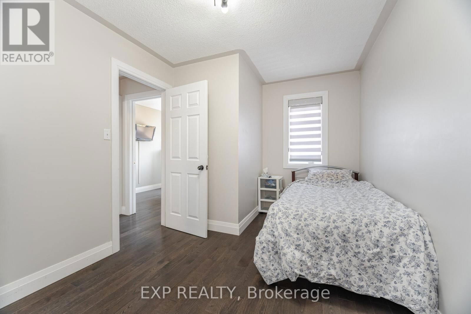10 SETON PARK ROAD Image 38