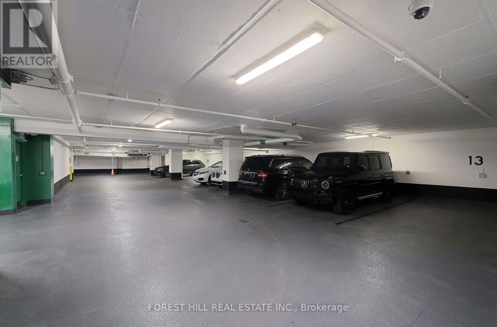 401 - 128 HAZELTON AVENUE Image 30