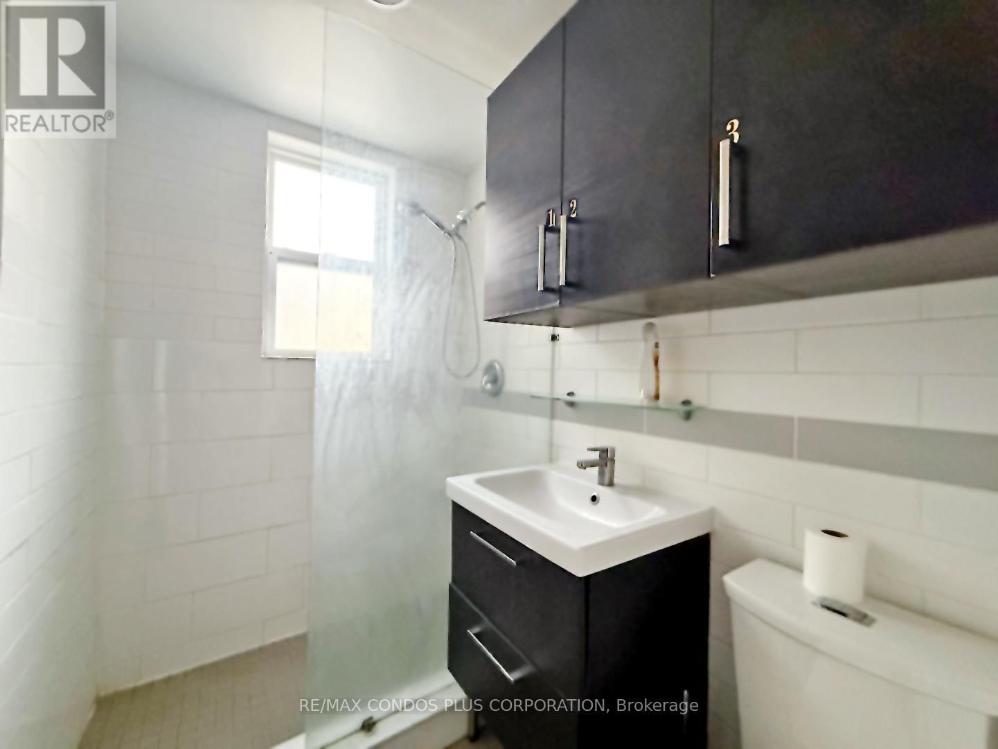 2-2F - 3 BALDWIN STREET Image 5