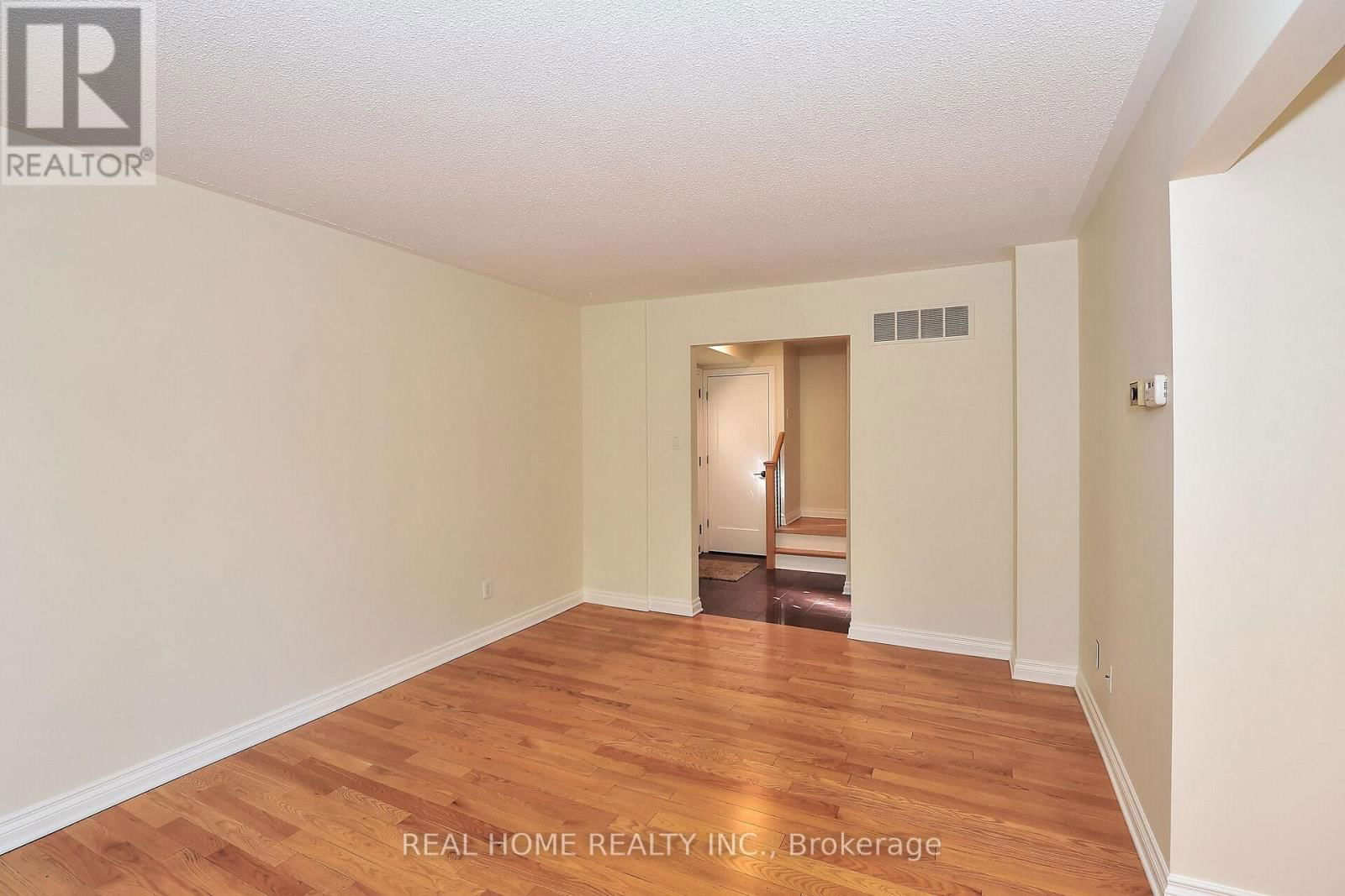 244 - 10 FARINA MILL WAY Image 8