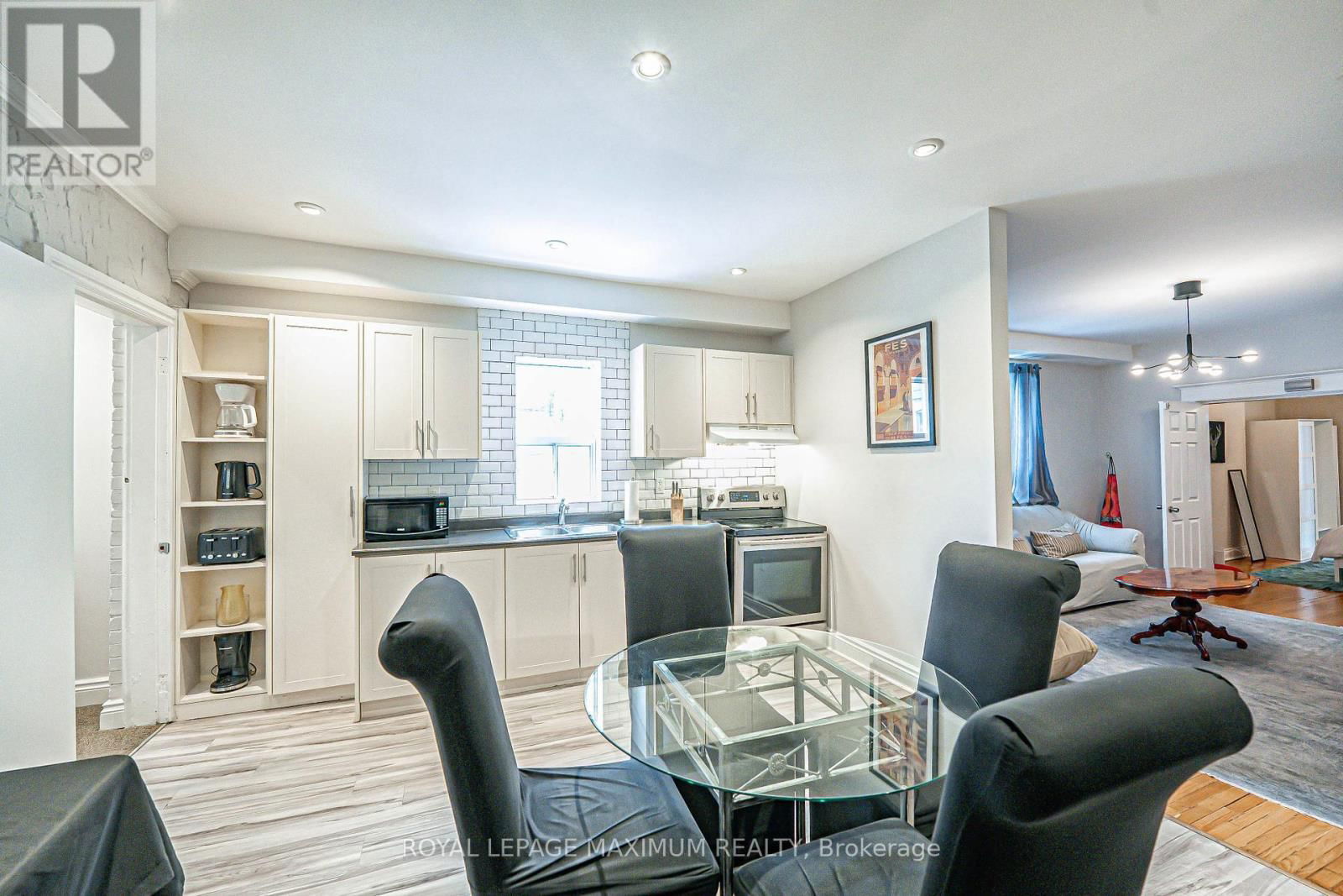 Unit 1 - 263 BROCK AVENUE Image 15