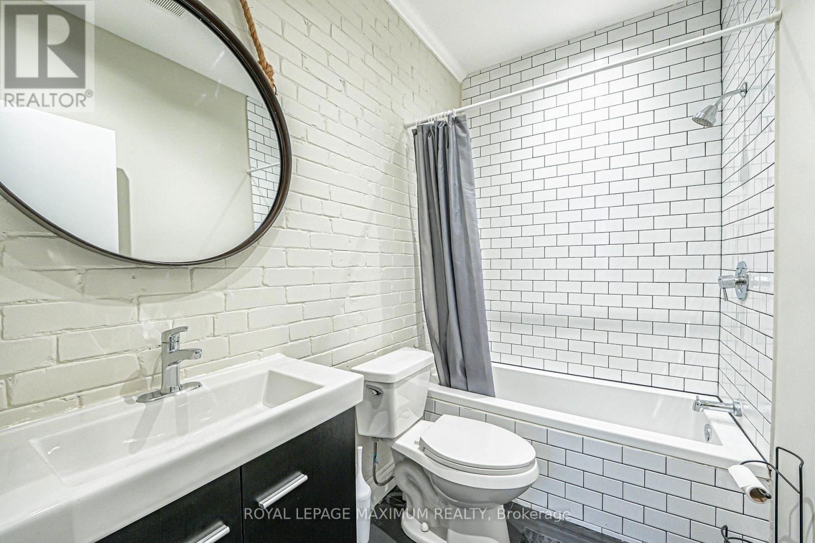 Unit 1 - 263 BROCK AVENUE Image 18