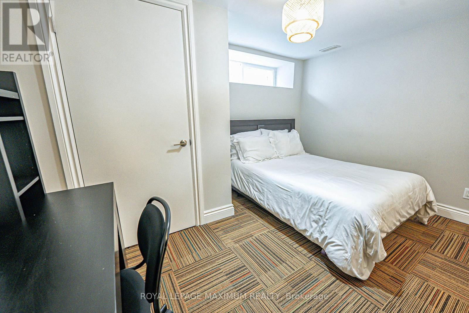 Unit 1 - 263 BROCK AVENUE Image 27