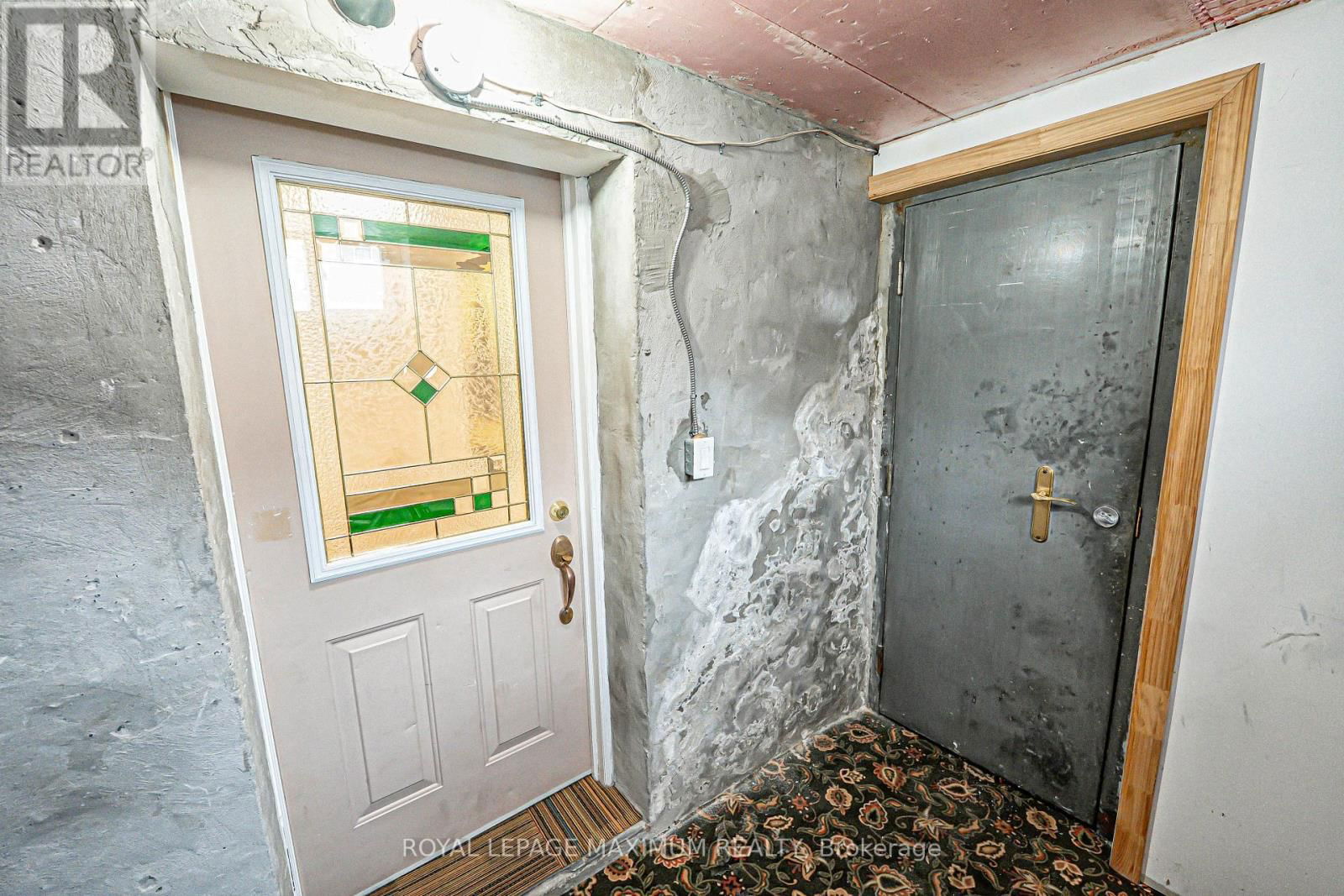 Unit 1 - 263 BROCK AVENUE Image 36