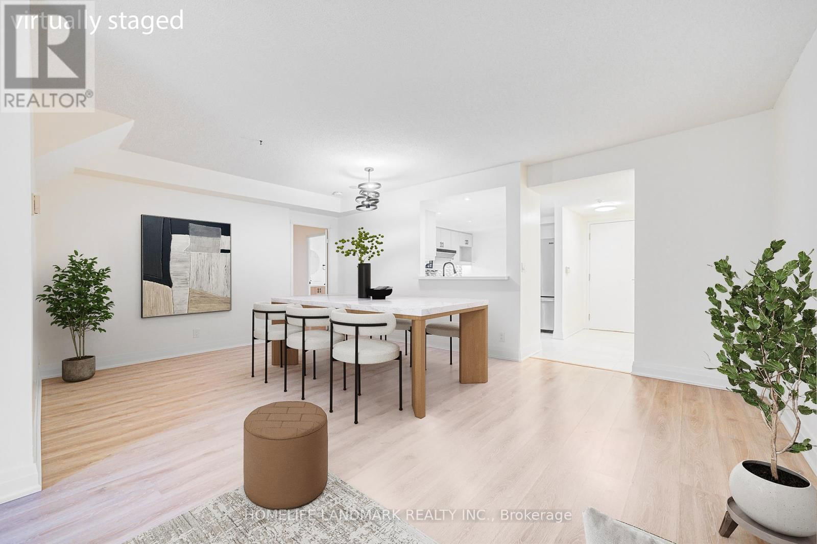 1215 - 28 SOMMERSET WAY Image 8