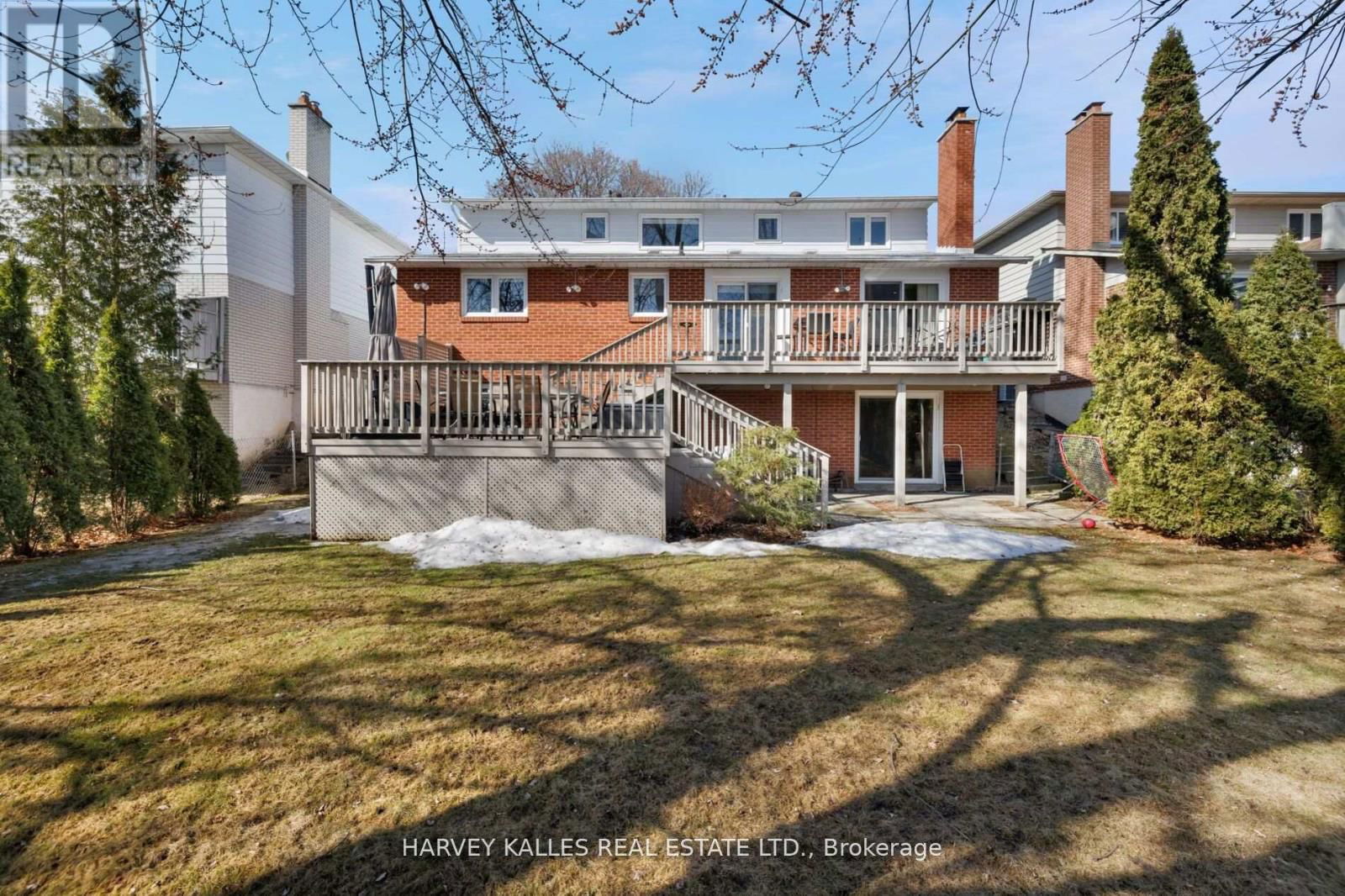 124 ABBEYWOOD TRAIL Image 17