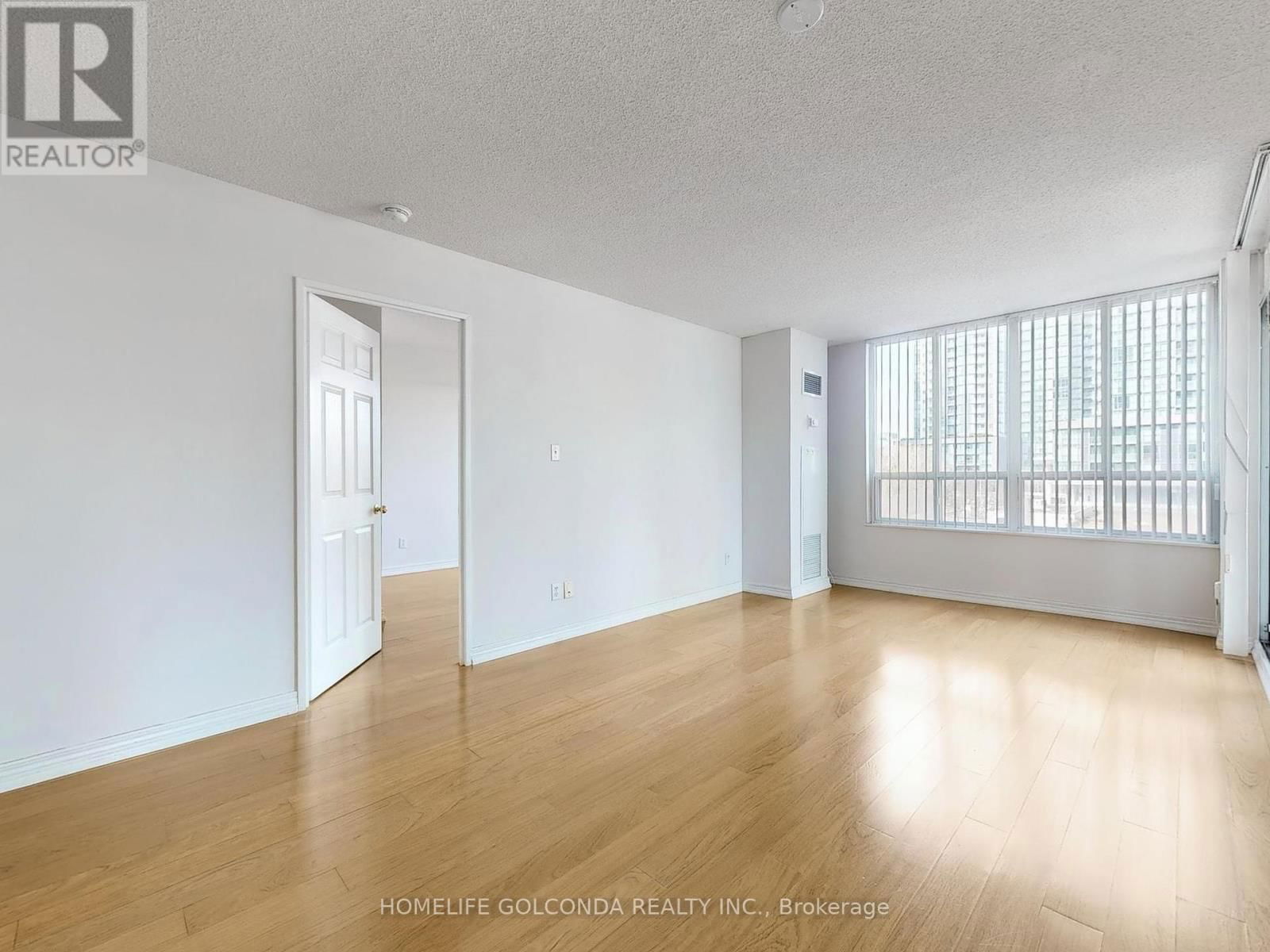 603 - 28 EMPRESS AVENUE Image 10