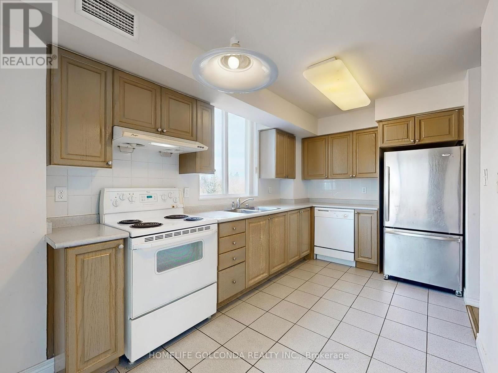 603 - 28 EMPRESS AVENUE Image 14