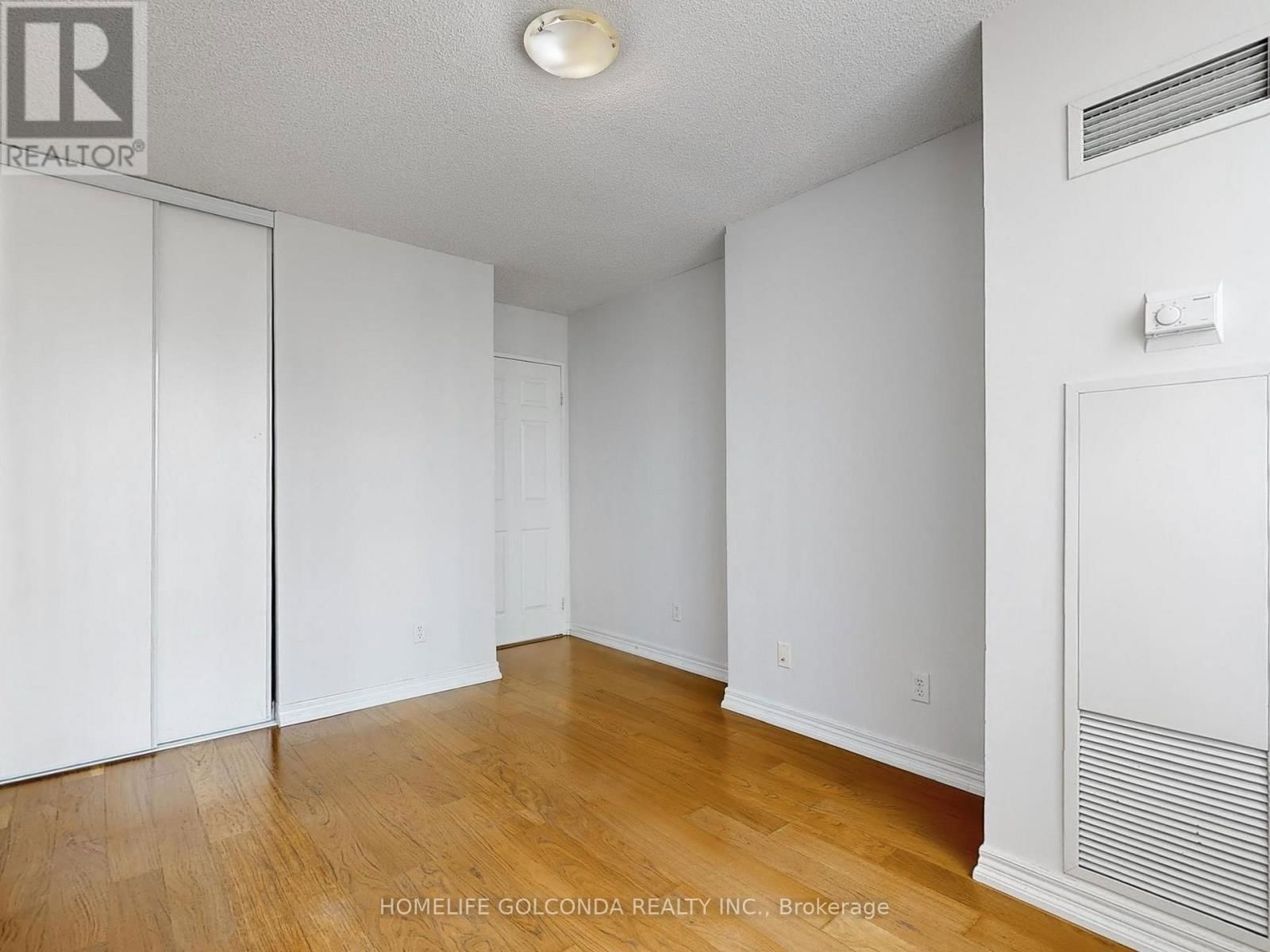 603 - 28 EMPRESS AVENUE Image 24