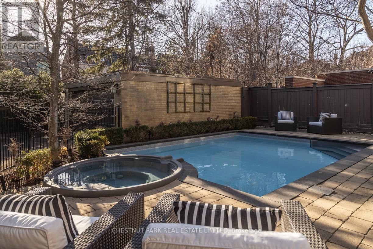 406 GLENAYR ROAD Image 33